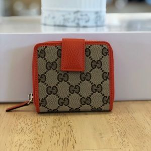 Gucci small wallet